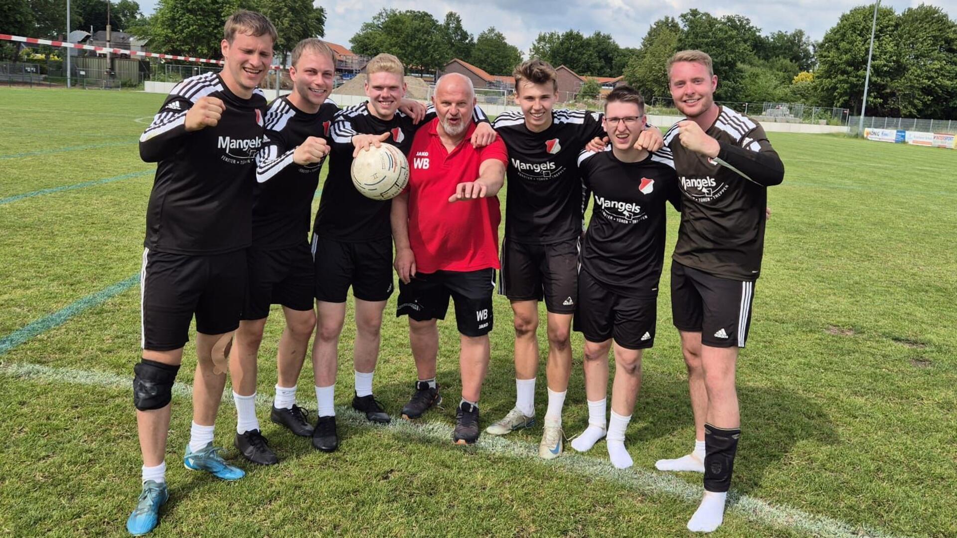 Mit drei Siegen in vier Spielen absolvierten die Faustballer des MTSV Selsingen einen erfolgreichen Spieltag in Hammah.