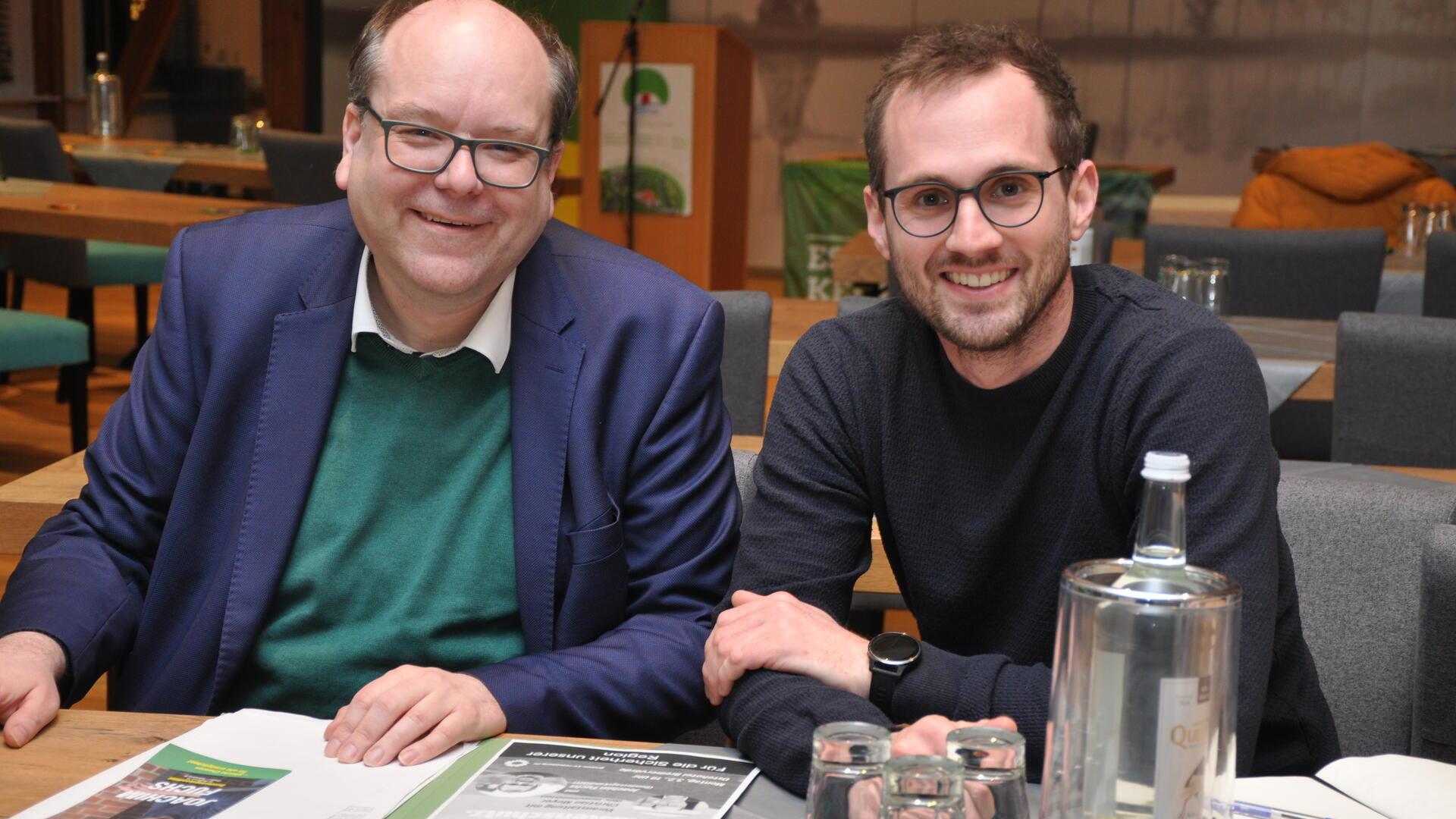Niedersachsens Umweltminister Christian Meyer (links) und Grünen-Bundestagsabgeordneter Joachim Fuchs im Gespräch mit der BZ-Redaktion.