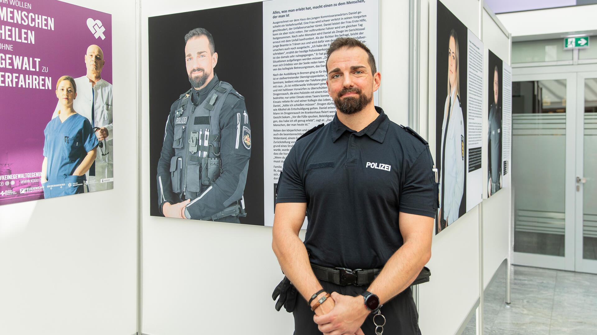 Polizist Daniel aus Bremerhaven zeigt Haltung – und wer er hinter der Uniform ist.