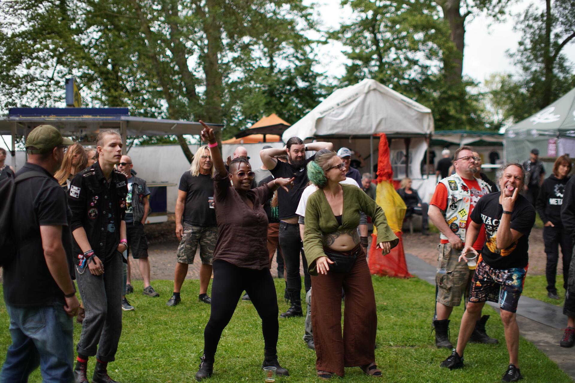 Rocken für die Rechte von Tieren in Offenwarden. 