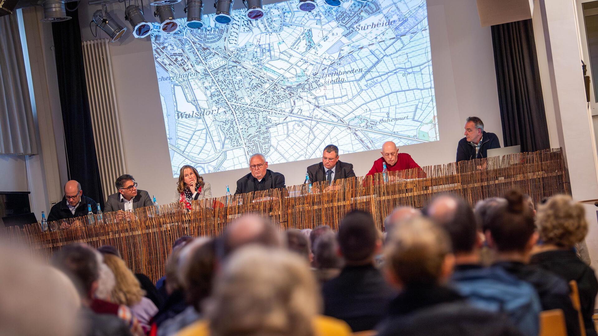 Rückblick: Diese Versammlung zum Thema Grundwasser im Jahr 2024 war öffentlich. Foto: Hartmann