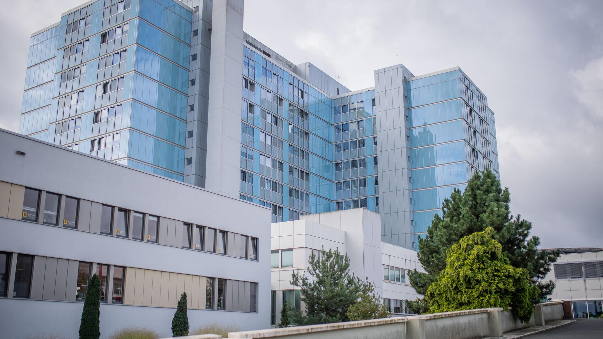Blick auf das Klinikum Reinkenheide in Bremerhaven