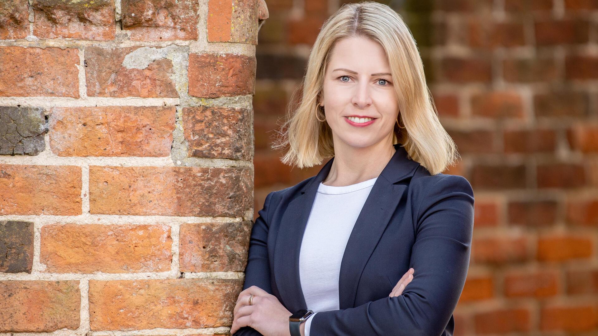 Seit dem 1. Januar ist die Ebersdorferin Stefanie Kase im dreiköpfigen Führungsteam der Volksbank eG Osterholz Bremervörde. Sie leitet gemeinsam mit Jan Mackenberg und Michael Kersting das Kreditinstitut.