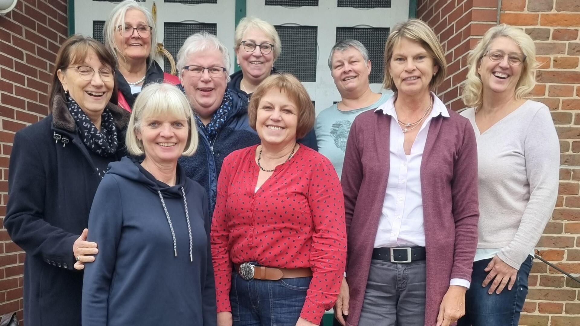 Sie sind die kreativen Köpfe hinter dem Programm: Vorstand des Landfrauenvereins Land Wursten.