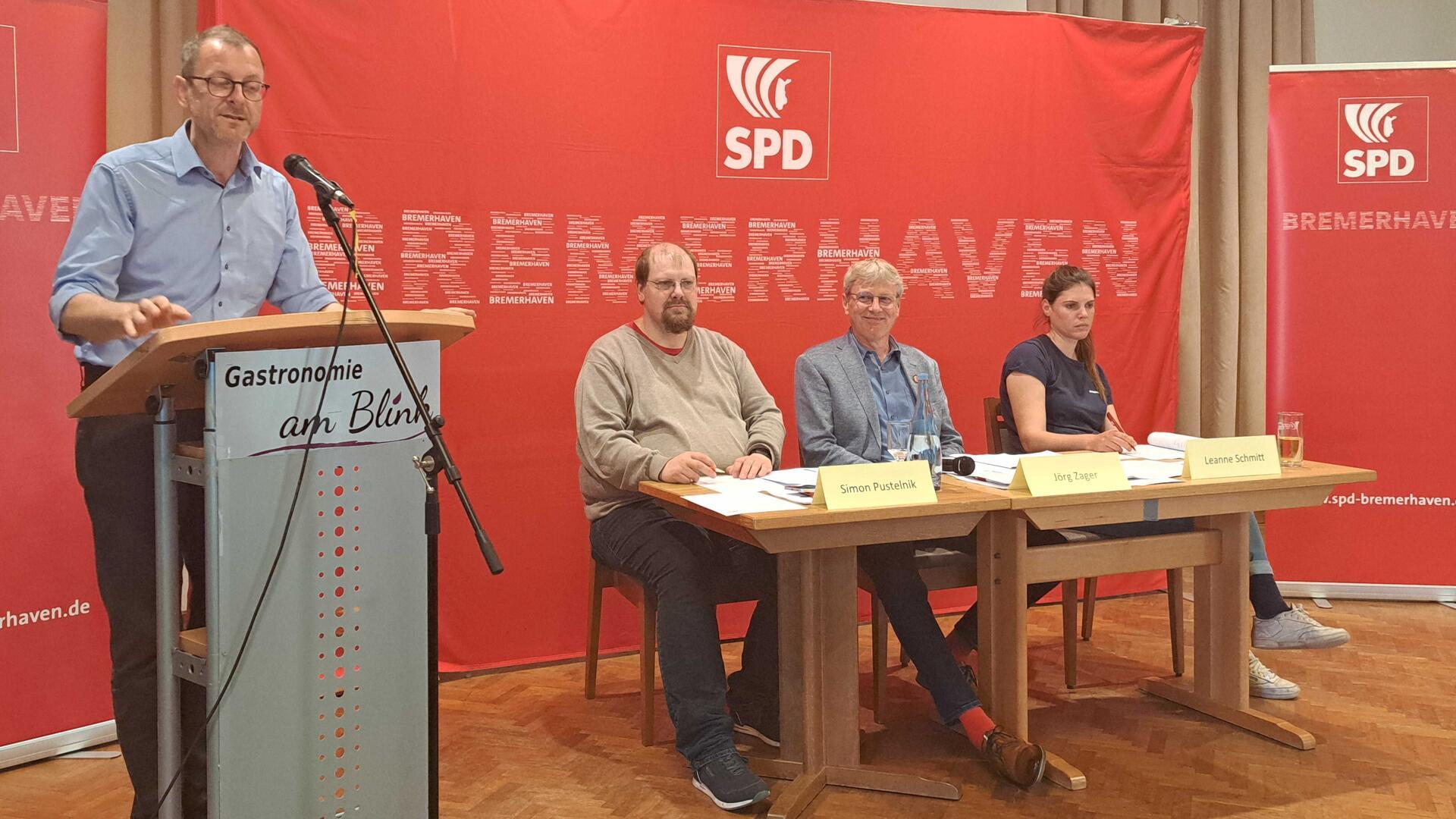 Stadtrat Martin Günthner spricht beim SPD-Parteitag.