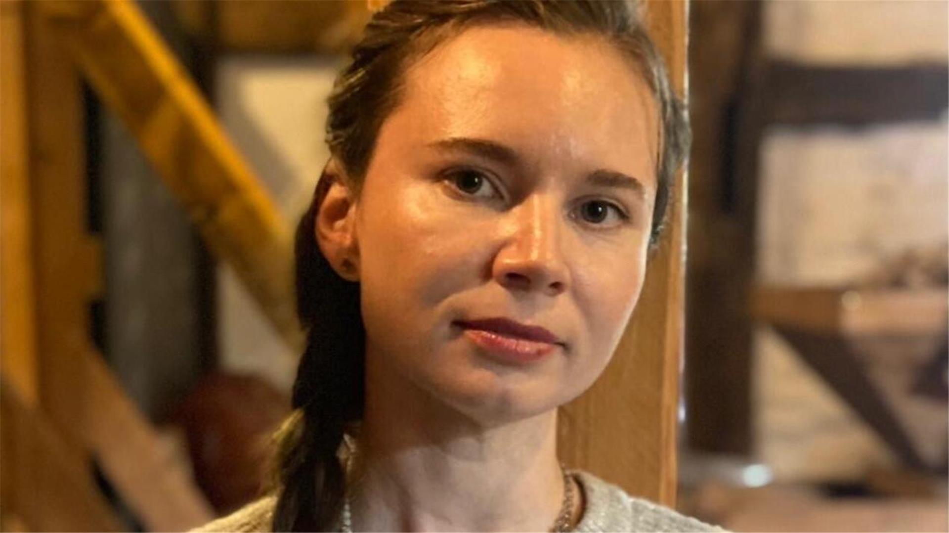 Stasya Zubova leitet das Malstudio „Freie Vögel“ in Ober Ochtenhausen.