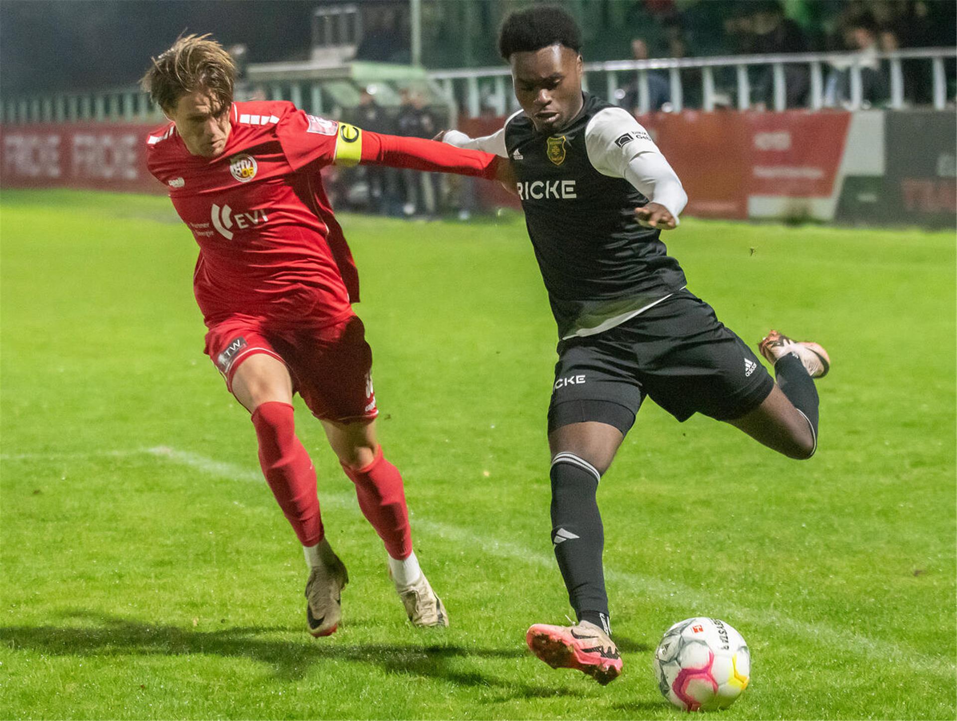 Terry Becker ist einmal mehr nicht zu stoppen. Seine Schnelligkeit ist auch in Hildesheim gefragt.