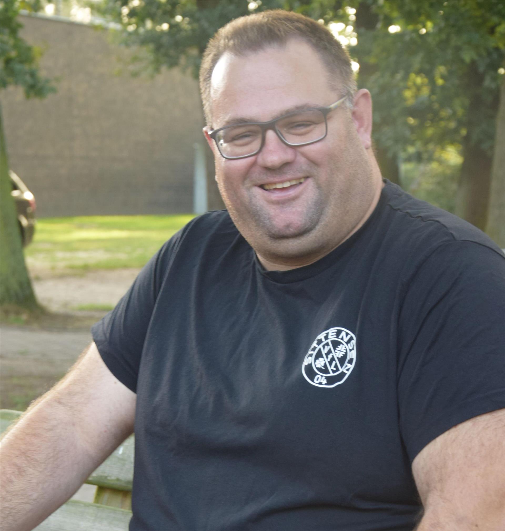 VfL Sittensen unterliegt 22:23 im hart umkämpften Spiel gegen Horneburg II Trainer Boris Geyer war mit der Offensiv-Leistung seines Teams unzufrieden. Vor allem die komplett vergebenen Sieben-Meter-Würfe ließen ihn von einem gebrauchten Tag sprechen.