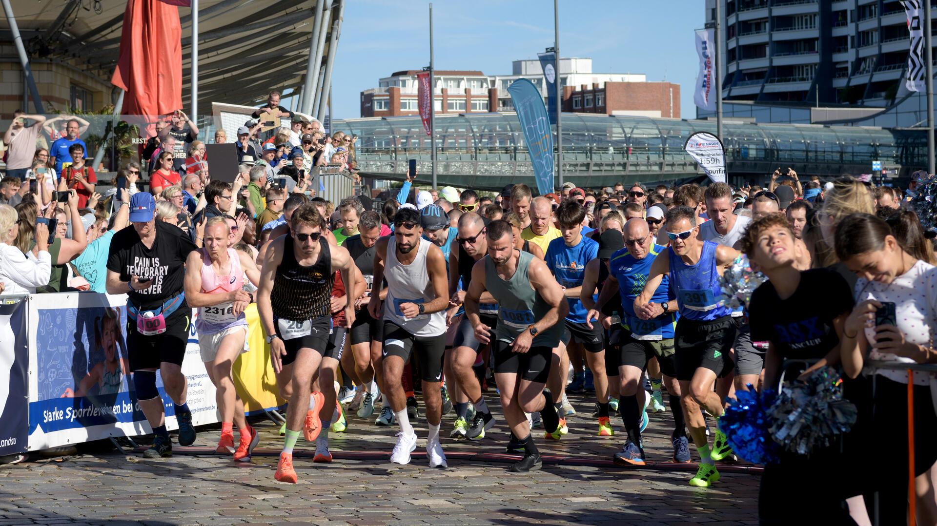 Über 1000 Sportler traten am Sonntag beim City-Marathon an.
