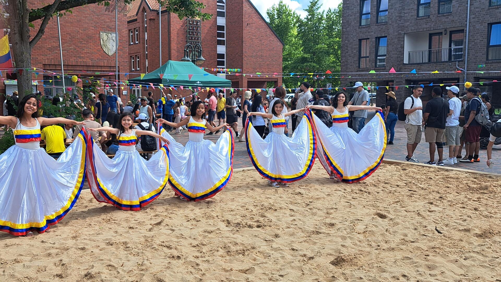 Unter anderem wurde am Citybeach ein kolumbianisches Sommerfest gefeiert.