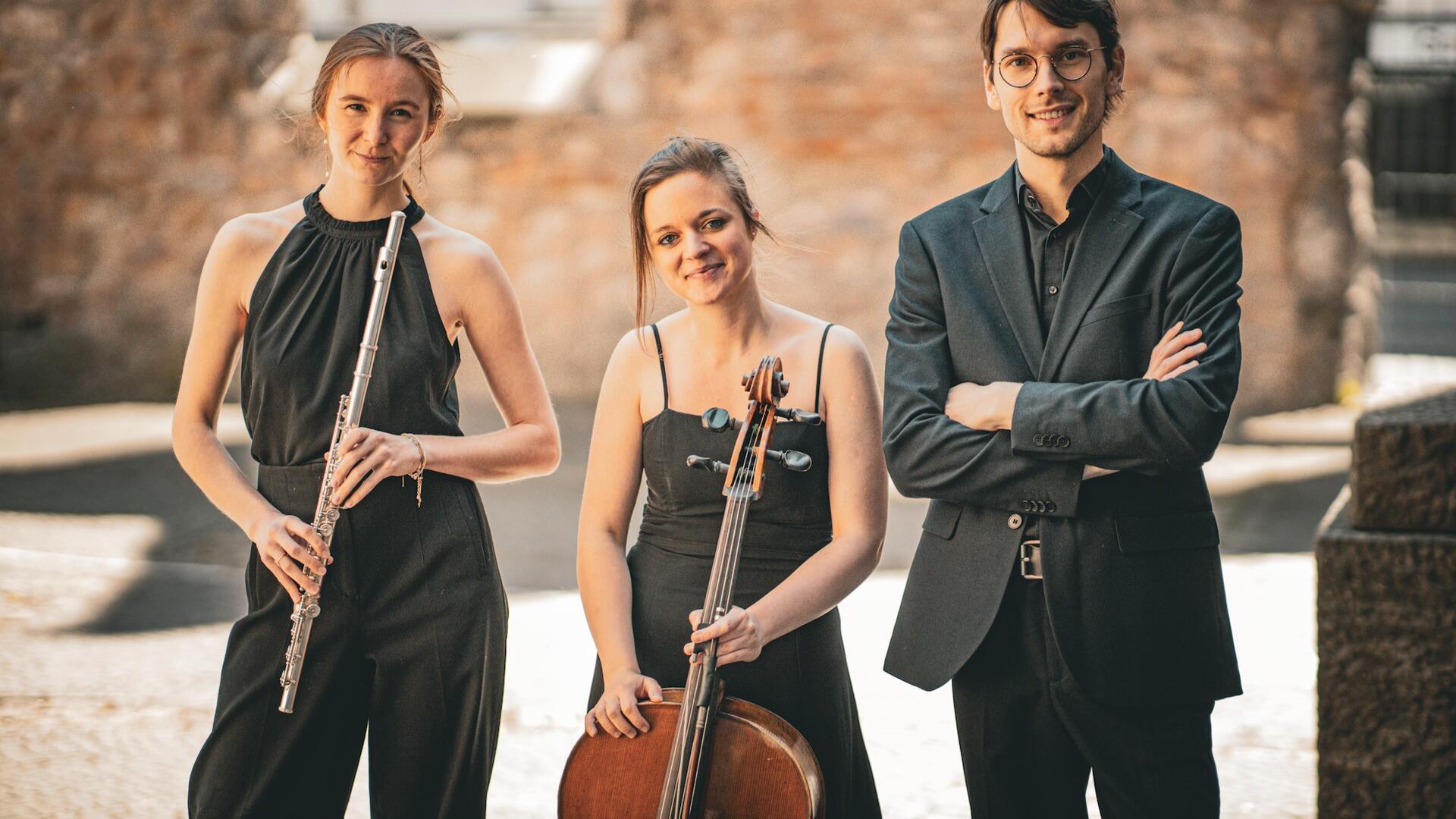 Unter dem Thema „Klassik meets Tango“ bietet das Zoria Trio ein vielseitiges Konzertprogramm im Bremervörder Ratssaal. 