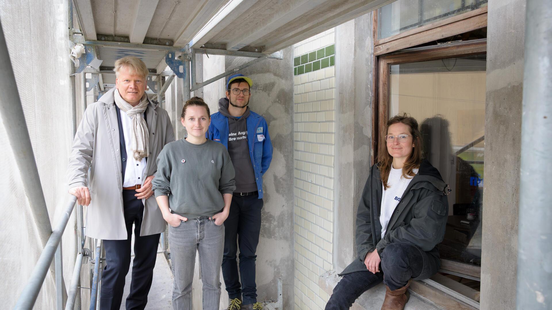 Von links: Sieghard Lückehe, Fiona Brinker, Jonas Hummel und Mareike Hantschel. Foto: Masorat