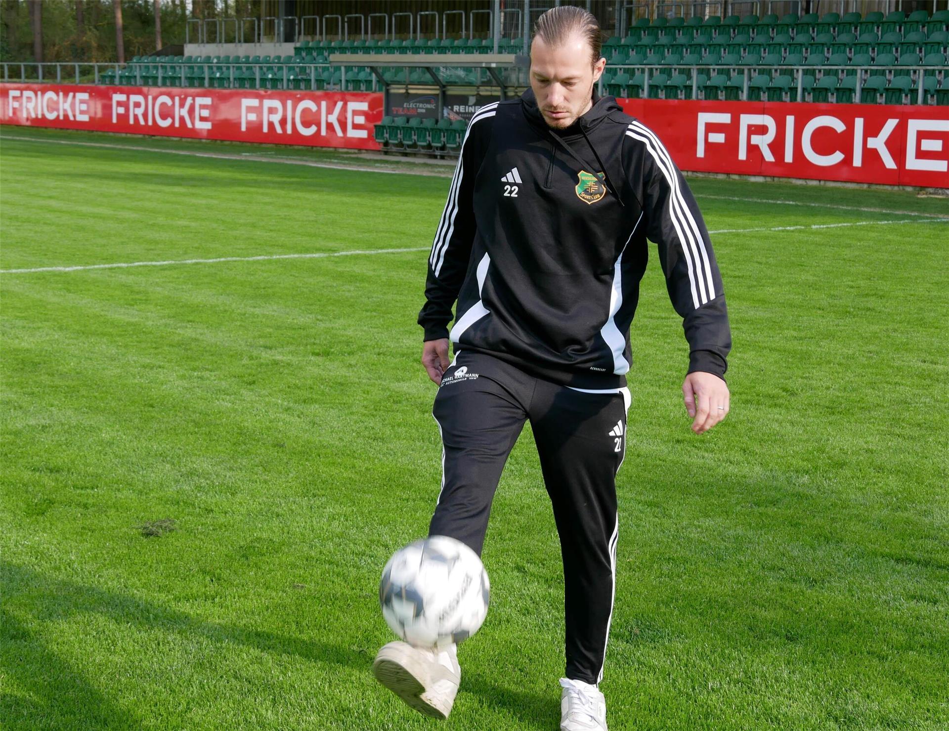 Wie man mit einem Ball umgeht, wusste Mika Kraßmann schon als Vierjähriger.