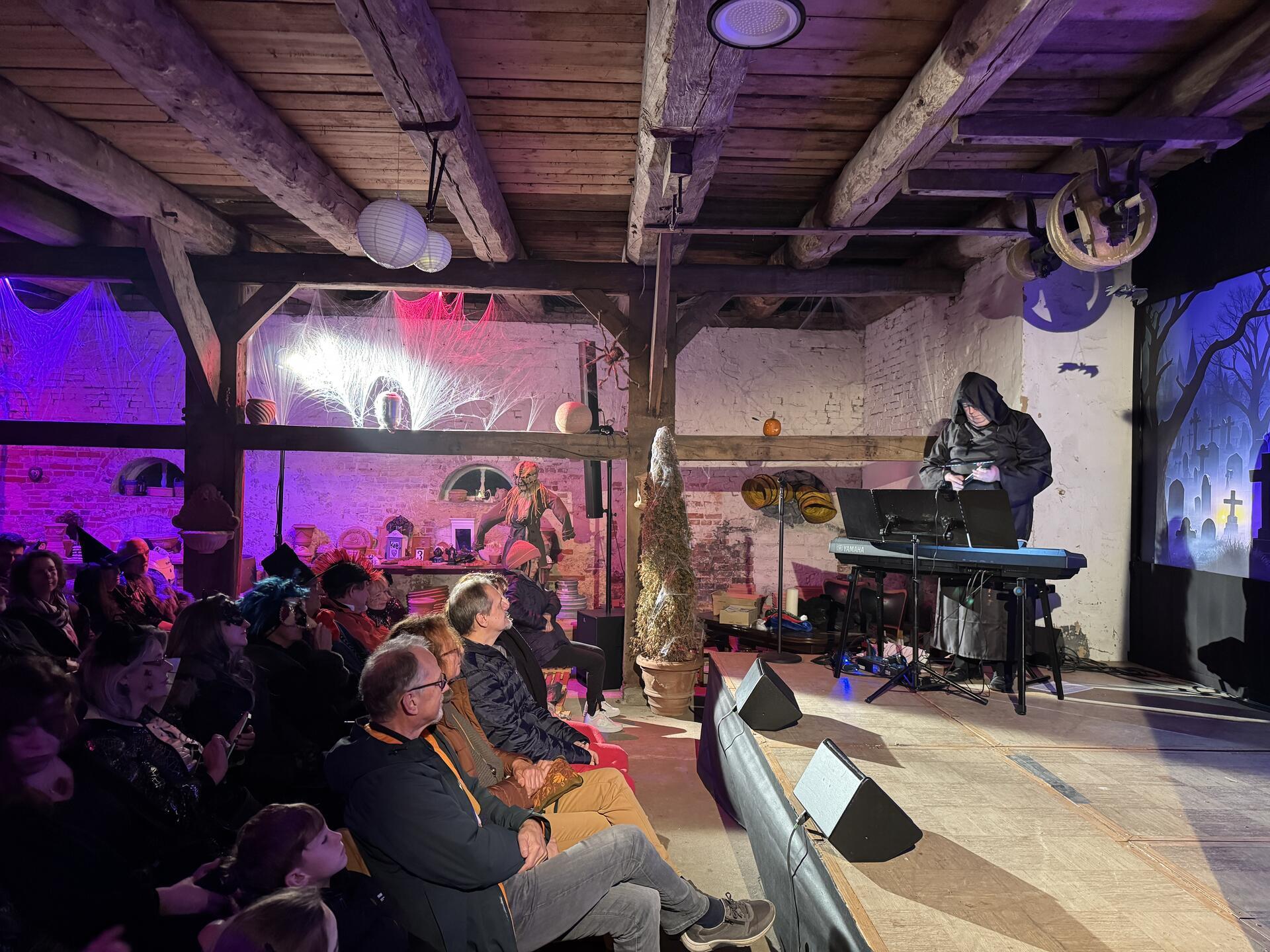 Wilstedt wird zu einer mystischen Bühne der Grusel-Gestalten: „Mystic Musical me...